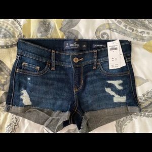 NWT! Hollister Jean Shorts